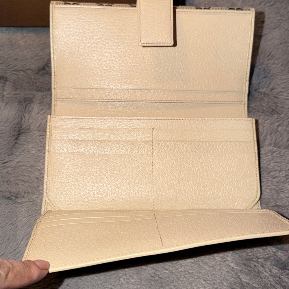 Brand New unused Gucci GG Supreme canvas continental flap wallet box n dust bag. - Picture 7 of 11